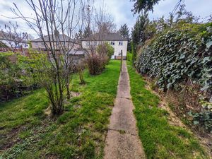 Photo 11- click for photo gallery